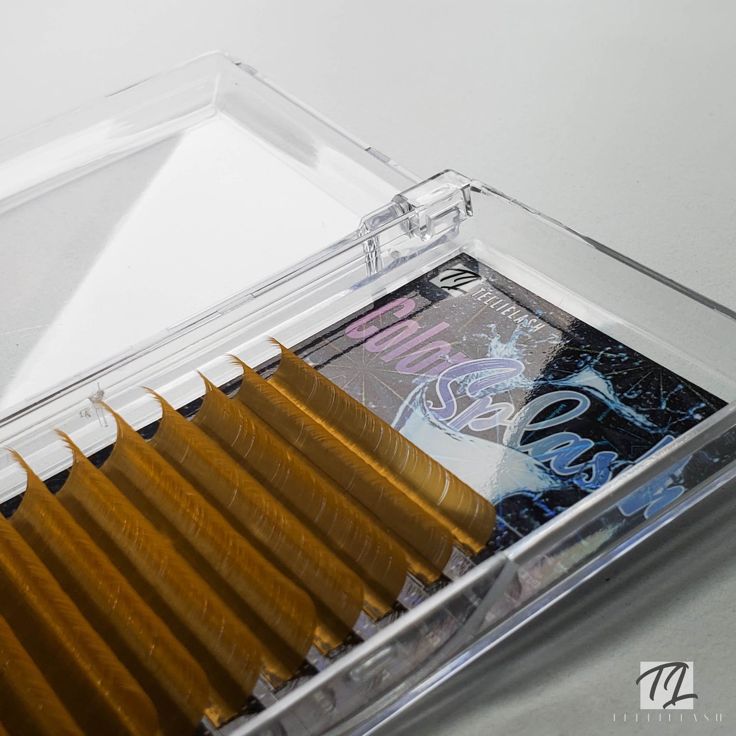 Color Splash Eyelash Extensions